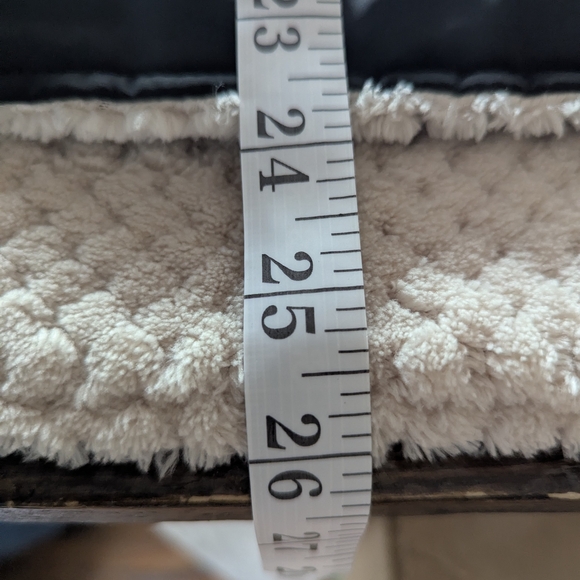 NWOT Ariat Black Quilted Western Vest Sherpa Lined Chimayo Aztec Embroidered S - Picture 12 of 12